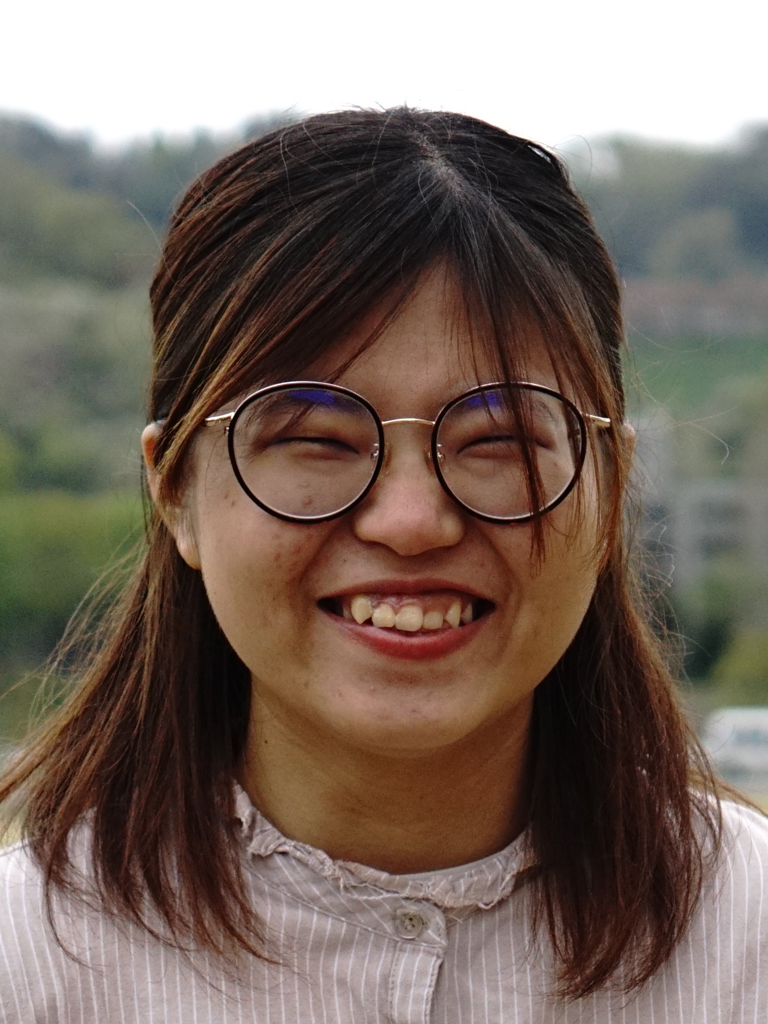 prof-shirosaki.jpg